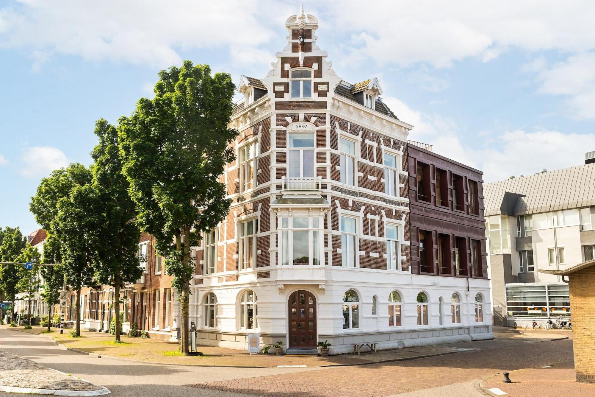 Eclectic Hotel Copper Middelburg Exterior photo